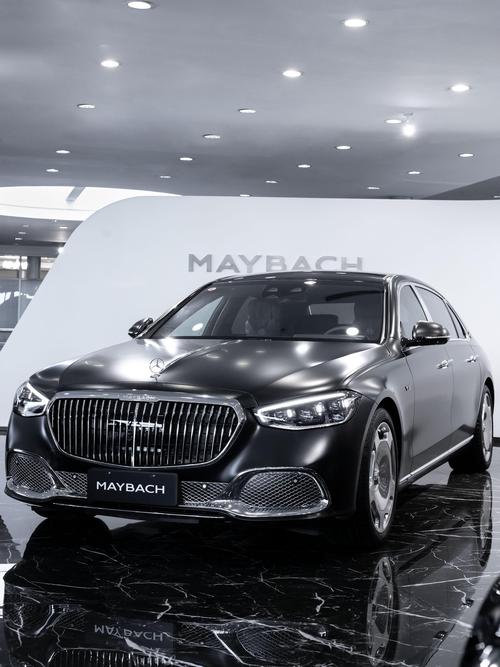 佛山291岚图汽车的售后服务让用户无忧出行，迈巴赫未来的豪华车趋势